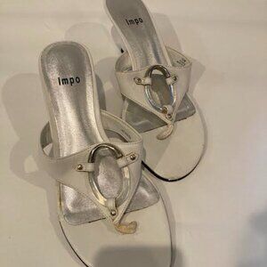 Impo White Patent Leather keyhole kitten heel sandal